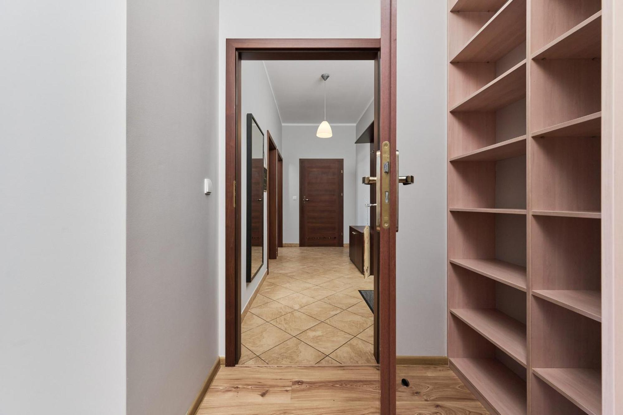 Apartament Szept Galeria Dominikanska By Noclegi Renters 弗罗茨瓦夫 外观 照片